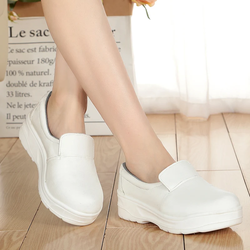 Prečo sú ESD topánky pre vašu oblasť chránenú pred ESD nesporné?